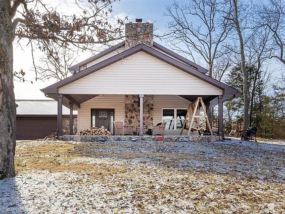 2nd image of 5946 Plantation Dr