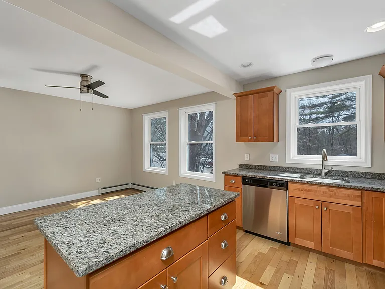 370 Stage Rd #3 — Photo 12