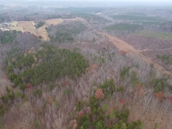 Shiloh Church Rd, Nathalie, VA 24577