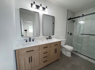 10315 Mariposa Ln, South Gate, CA 90280