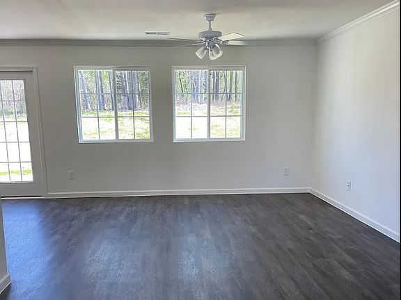 4th image of 5107 Apsley Dr