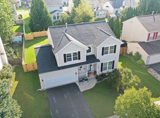 31601 N Pineview Blvd, Lakemoor, IL 60051