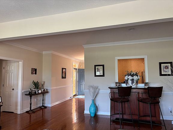 5th image of 1101 Greenside Ct