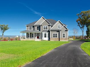 2 Maegans Way, Hadley, MA 01035