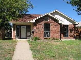 7141 Fire Hill Dr, Fort Worth, TX 76137