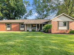 2550 Cheshire Dr, Florissant, MO