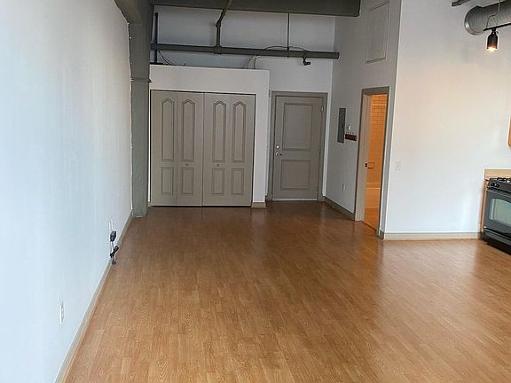 4th image of 511 N Broad St APT 603