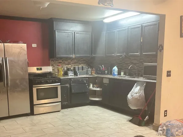 1809 E Mitchell St, Arlington, TX 76010