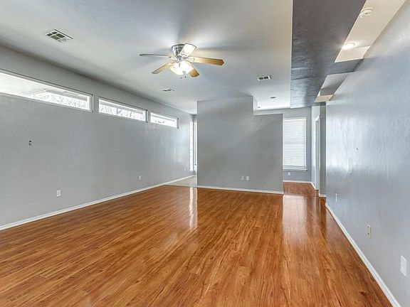 5th image of 517 N Missouri Ave