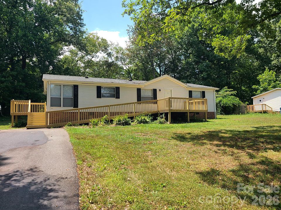 1st image of 3111 Redbud Pl
