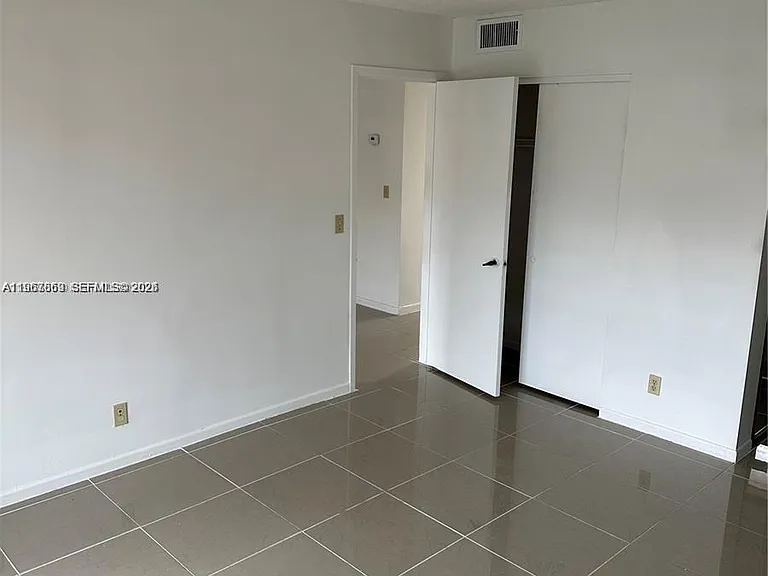 200 Ashbury Rd #209 — Photo 9