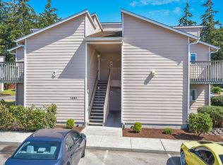 M0833 Arbor Terrace Condo's, Oak Harbor, WA 98277