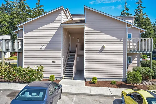 M0833 Arbor Terrace Condo's Photo 1