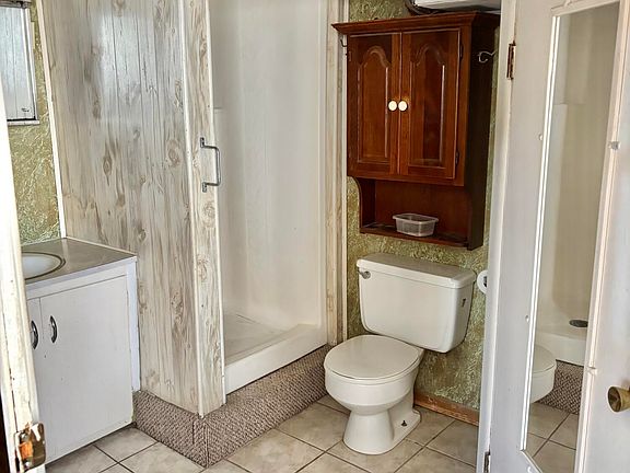 5th image of 115 Shenandoah Dr