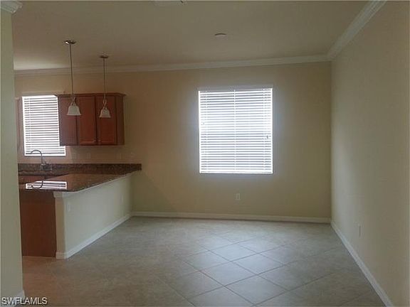 5th image of 2541 Laurentina Ln