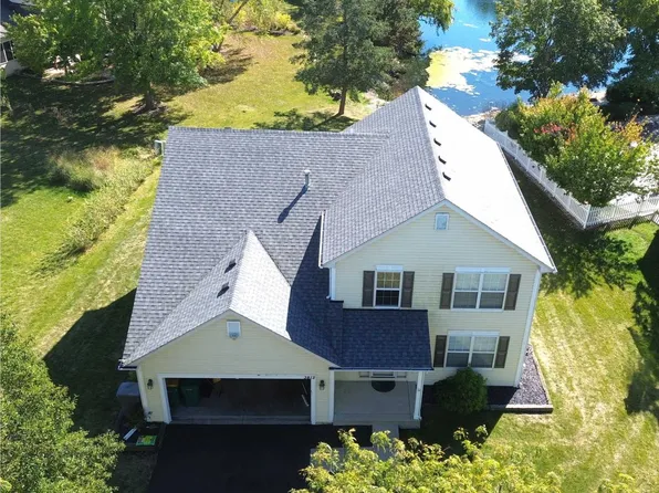 3812 Landings Rd, Joliet, IL 60431