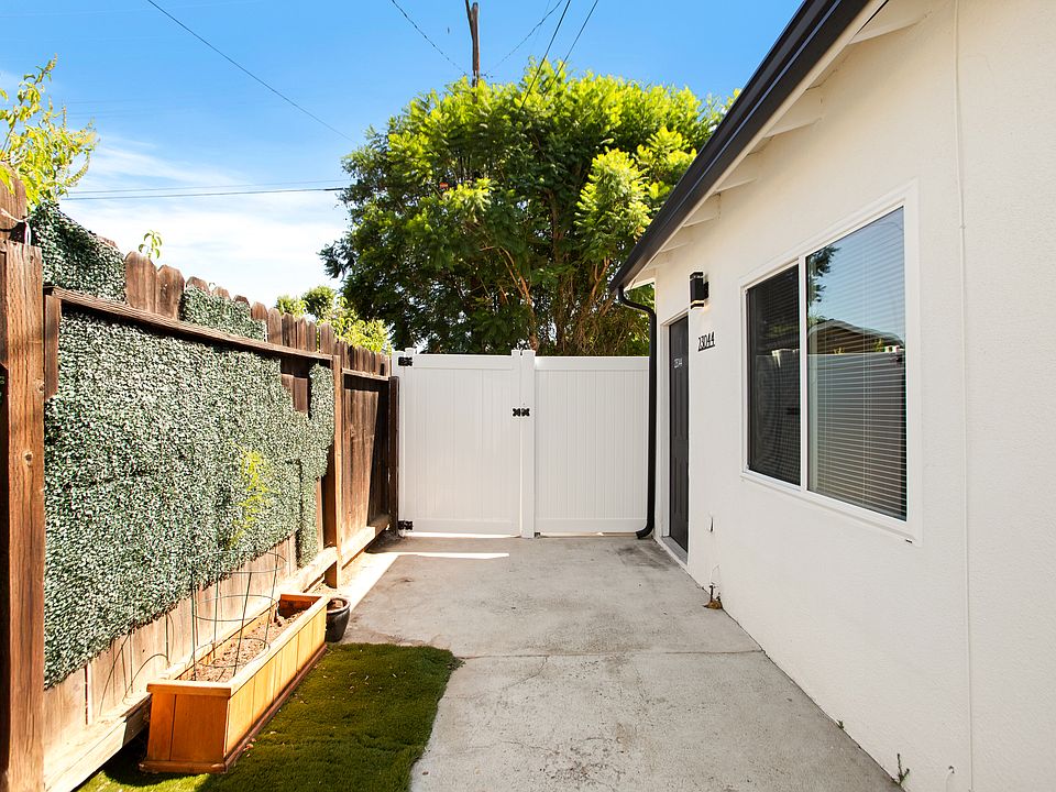 Gated outdoor space