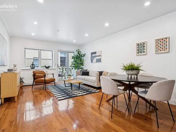 2716 41st Ave #3D, Long Island City, NY 11101