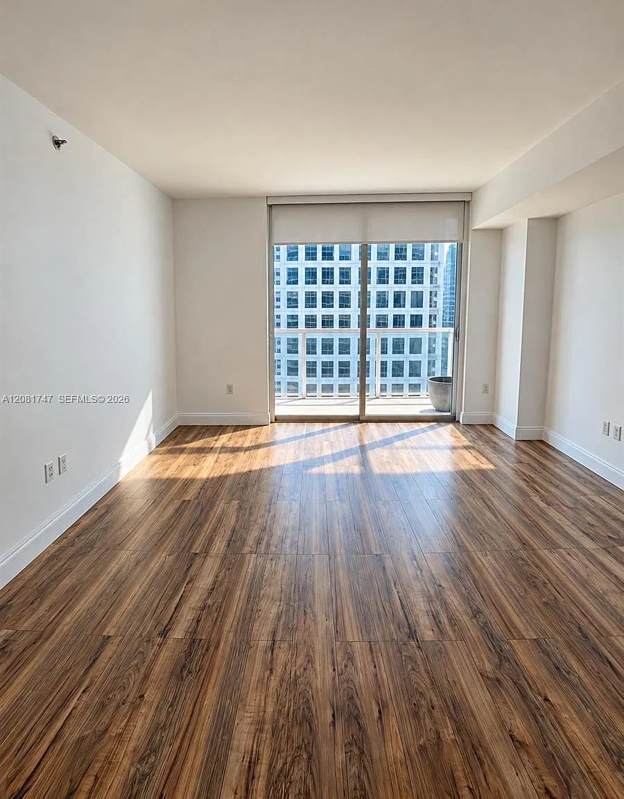 500 Brickell East Condo — Photo 3