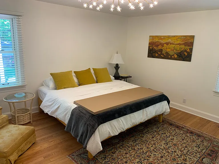 Mater Bedroom with King size bed