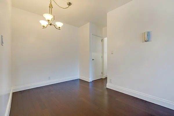 Rented by Nest Seekers International | media 27