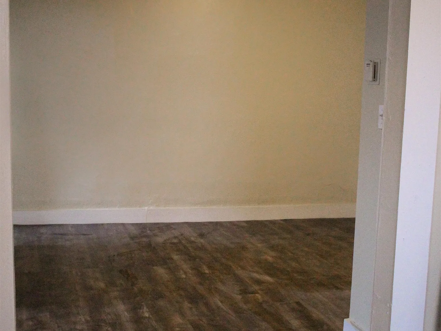 211 S. Kansas City Ave., Excelsior Spri — Photo 2