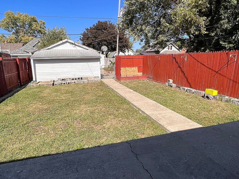 1st image of 1434 E Naomi St