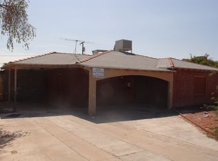 2915 E Willetta St, Phoenix, AZ 85008