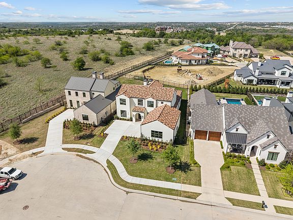 3rd image of 9724 Latour Ct