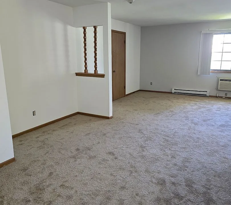 S69W15132 Cornell Cir