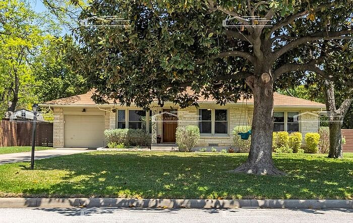 1st image of 1119 W Inwood Dr