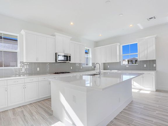 Home For Sale In Alton