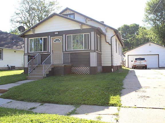 2nd image of 4027 Van Buren St