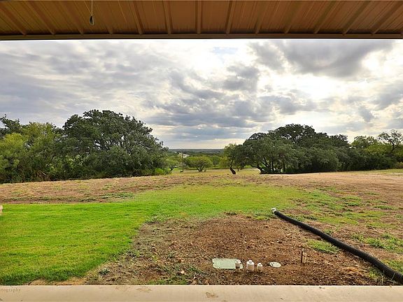 4th image of 108 Pecan Retreat Dr