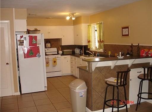 4th image of 4406 Pleasant Dr