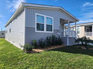 521 Eland Dr #521, North Fort Myers, FL 33917