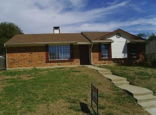 1113 High Country Dr, Garland, TX 75041