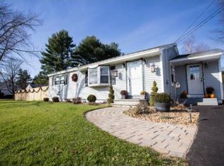 10 Katherine St, Goffstown, NH 03045