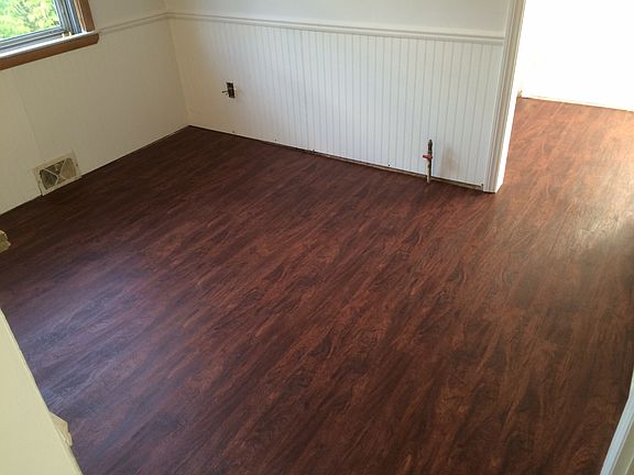 4th image of 138 W Otis Ave