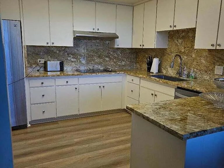 899 Island Dr #110 — Photo 3
