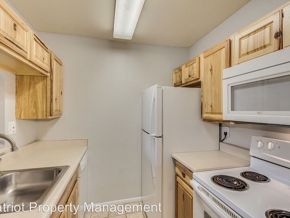 1st image of 14203 N 19th Ave Unit 1039