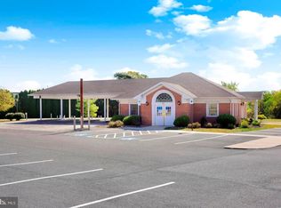 1680 Orchard Dr, Chambersburg, PA