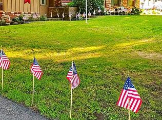 2905 Sterns Rd, Lambertville, MI 48144