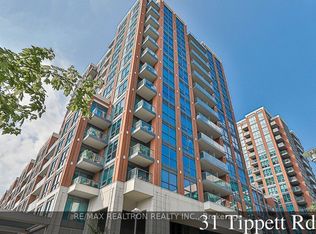 31 Tippett Rd #636, Toronto, ON M3H0C8