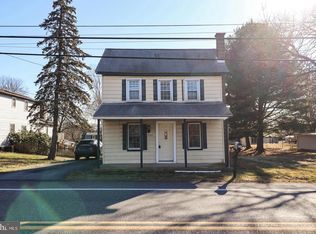 6481 Chambers Hill Rd, Harrisburg, PA 17111