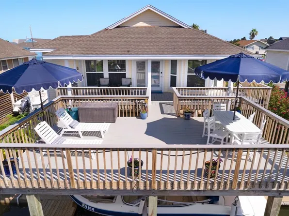 16510 Bahama Way, Jamaica Beach, TX 77554