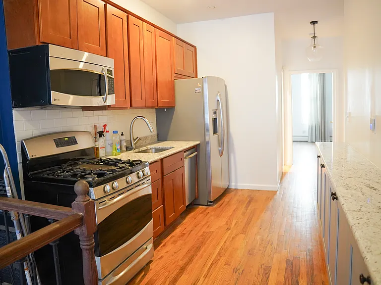 137 Saint Nicholas Ave #1A — Photo 2