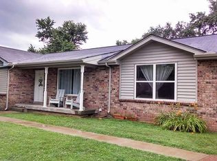 112 Grapevine Ct, Hendersonville, TN 37075