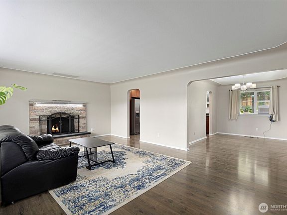 5th image of 3309 Pine Road