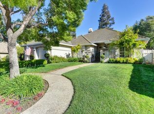 2216 Meadow Lake Dr, Stockton, CA 95207